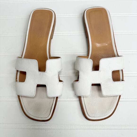 Hermès Oran Sandals White Leather H Cut Slides Flats 39 Designer Summer Shoes - Picture 2 of 8
